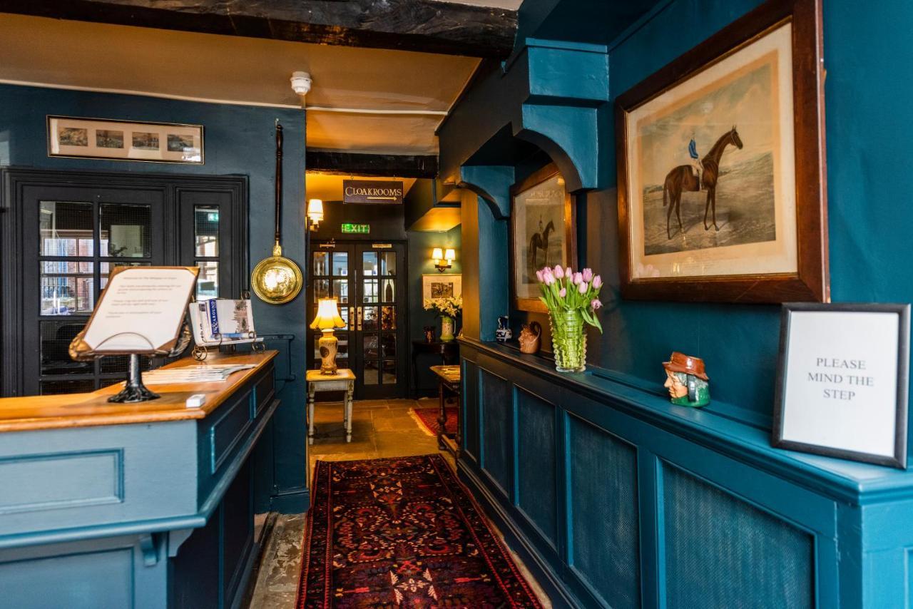 The George Inn Oakham Bagian luar foto