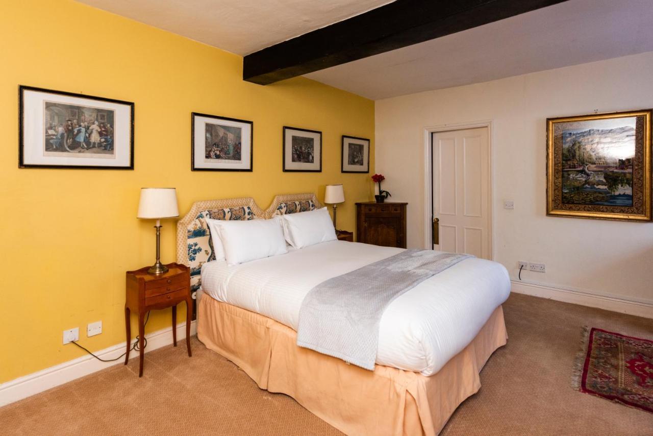 The George Inn Oakham Bagian luar foto