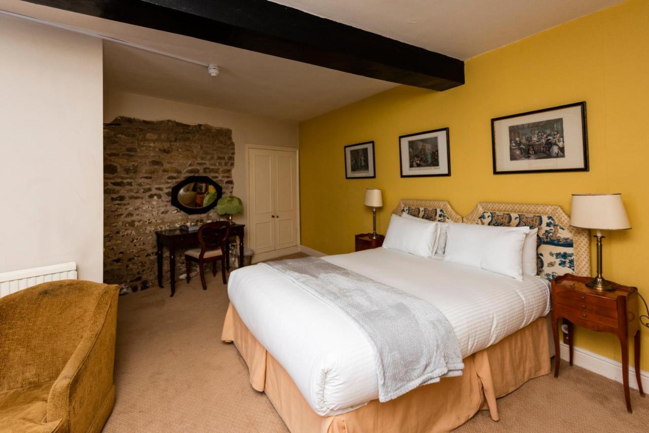 The George Inn Oakham Bagian luar foto