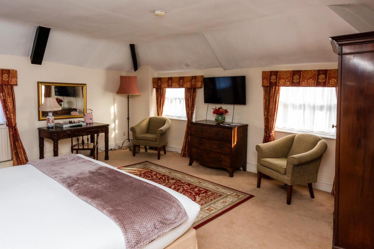 The George Inn Oakham Bagian luar foto