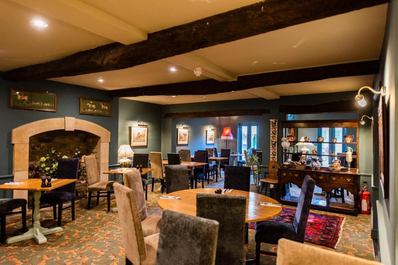 The George Inn Oakham Bagian luar foto